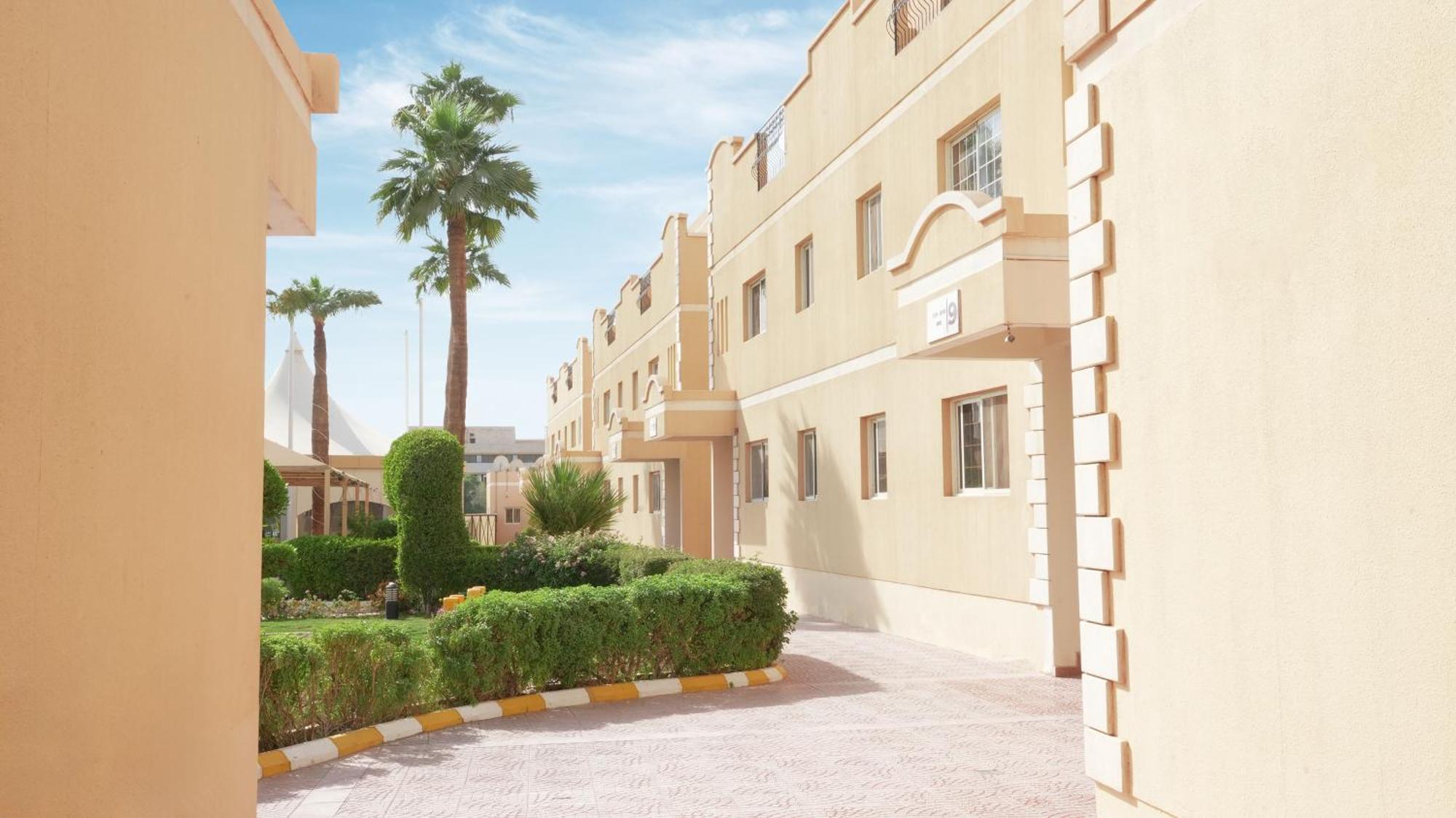 Boudl Al Malaz Aparthotel Riyadh Exteriör bild