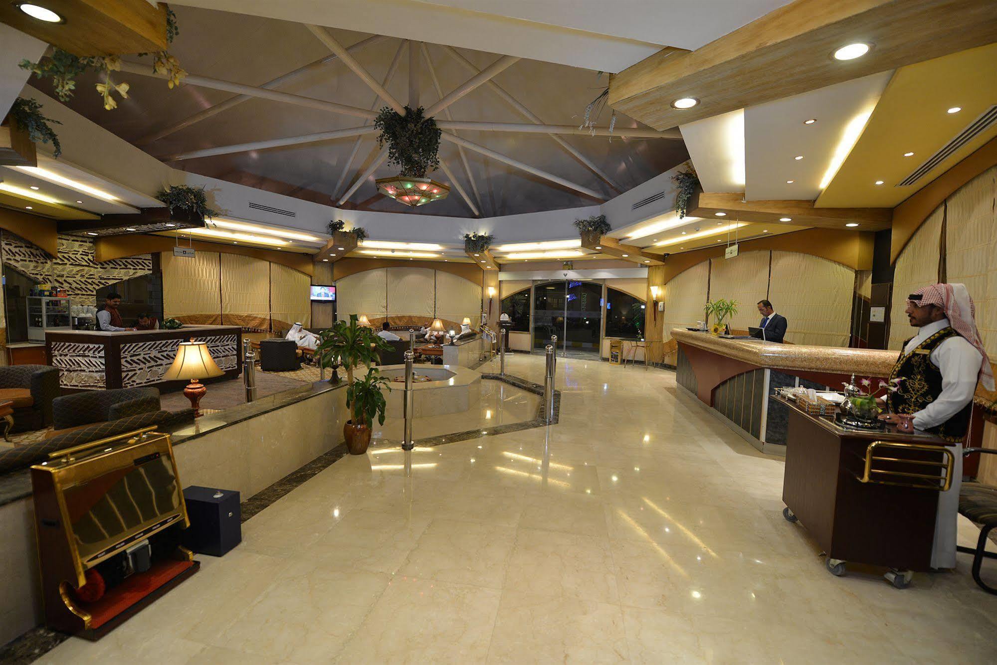Boudl Al Malaz Aparthotel Riyadh Exteriör bild