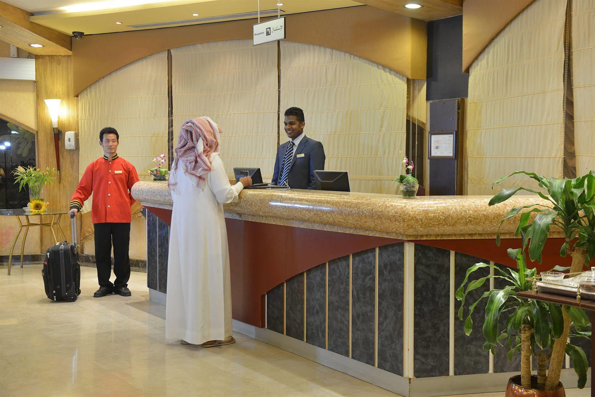 Boudl Al Malaz Aparthotel Riyadh Exteriör bild